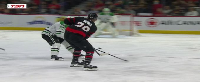 Tim Stutzle nets goal for Senators