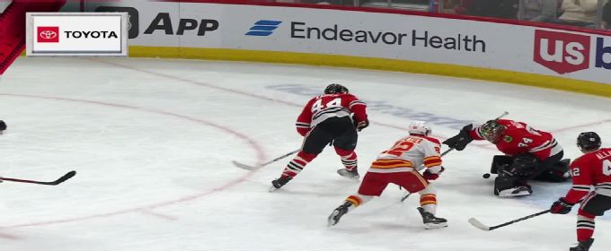 Jakob Pelletier lights the lamp for Flames