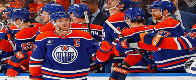 Connor McDavid puts in 17th goal of season