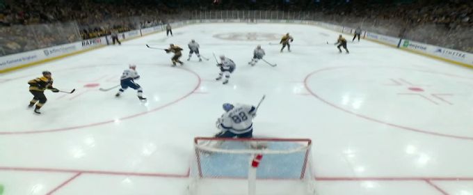 David Pastrnak scores goal vs. Lightning