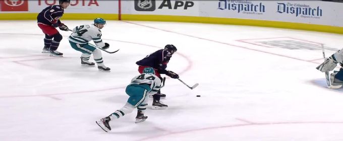 Adam Fantilli scores goal vs. Sharks