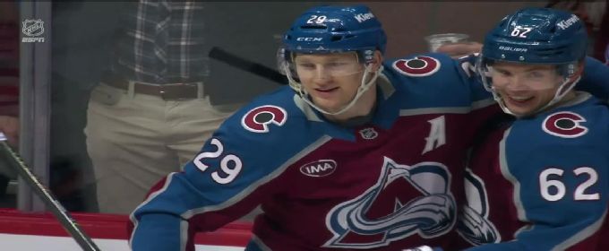 Nathan MacKinnon scores 2nd goal of game in 1st period