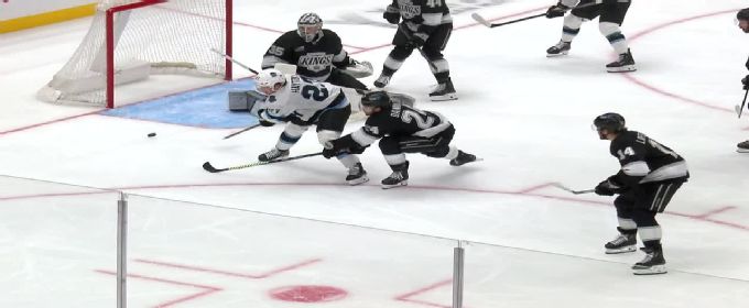 Barrett Hayton nets a hat trick for Utah