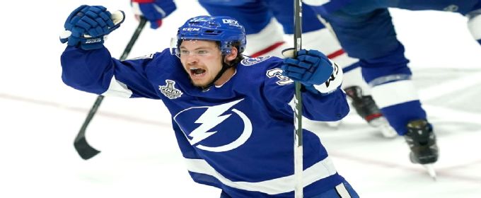 Lightning sign Yanni Gourde to six-year extension