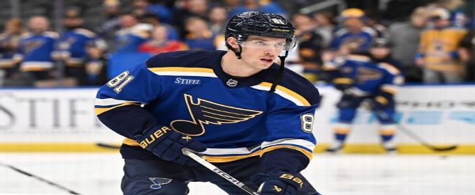 Blues' Dylan Holloway back in lineup 2 days after puck hits neck