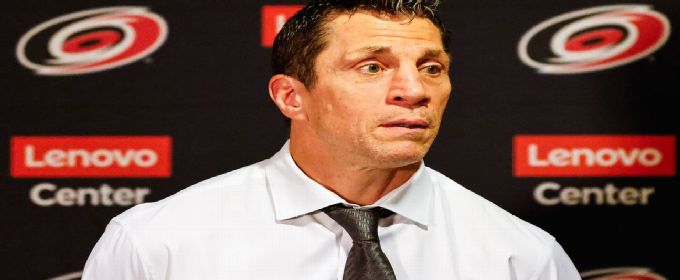 Rod Brind'Amour surprised by Paul Maurice's handshake stance