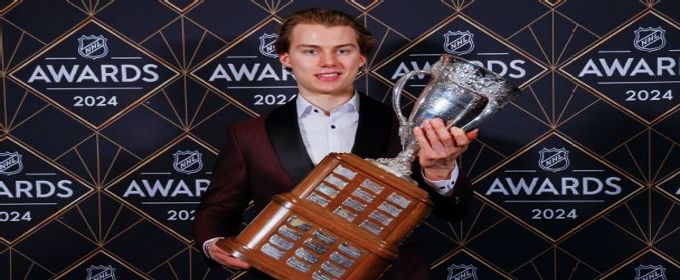 Who has won the NHL rookie of the year? Winners by year