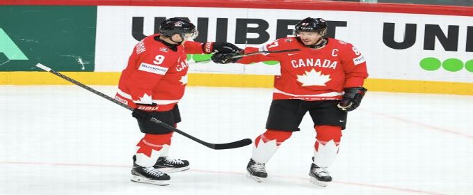 Crosby scores as Canada wins third straight at hockey worlds