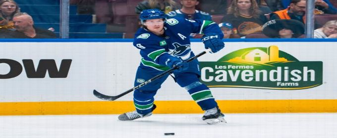 What trade talk? Canucks, Boeser agree on new seven-year deal