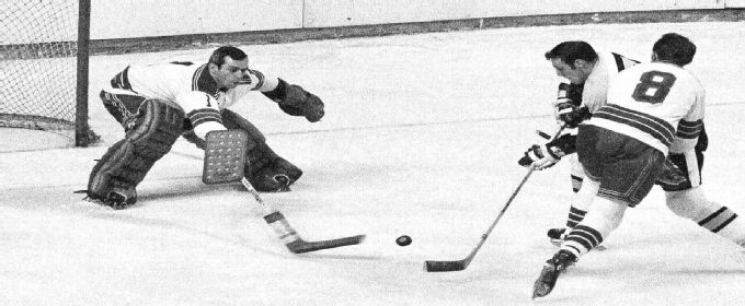 Hall of Fame goaltender Ed Giacomin dies at age 86