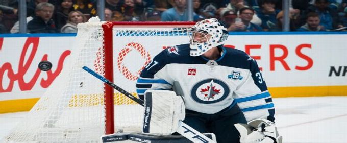 Sources: At least 3 teams in mix for Jets goalie Connor Hellebuyck