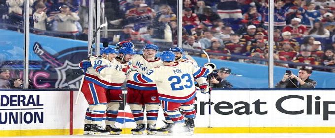 Rangers beat Panthers in NHL's first outdoor game in Florida