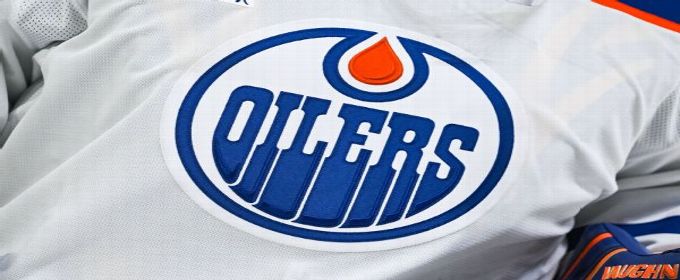 Oilers land Jason Dickinson, Colton Dach in another trade with Blackhawks