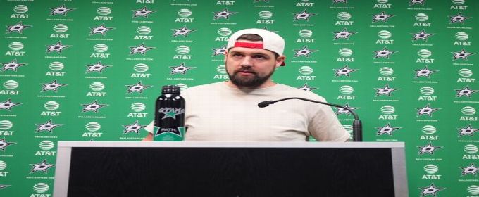 Jamie Benn must decide on coming back for 18th Stars season