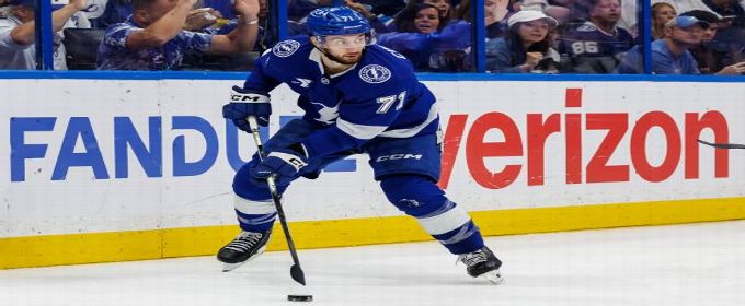 Cirelli, Nelson, Suzuki named finalists for Selke Trophy