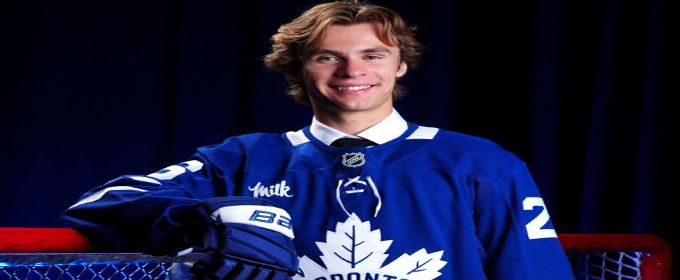 Gavin McKenna signs 3-year, entry-level deal with Toronto