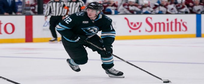 NHL tonight: What to watch as 10 more teams make their season debuts