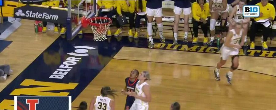 Leigha Brown shows off vision with nice dish vs. Illinois Fighting Illini