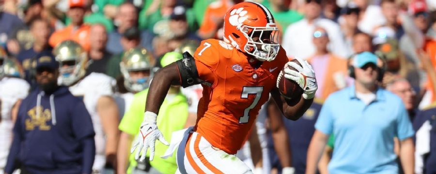 Phil Mafah goes 41 yards for a Clemson TD