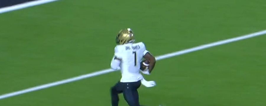 Javon Baker takes the pass 71 yards to the house for UCF