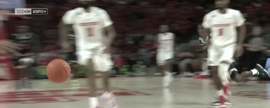 Jayme Mitchell throws down big dunk vs. Houston Cougars