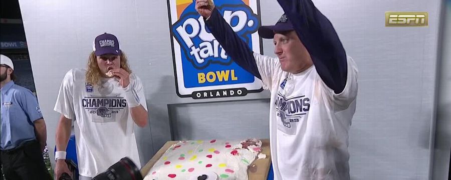 Edible Pop-Tart served to bowl winner Kansas State



