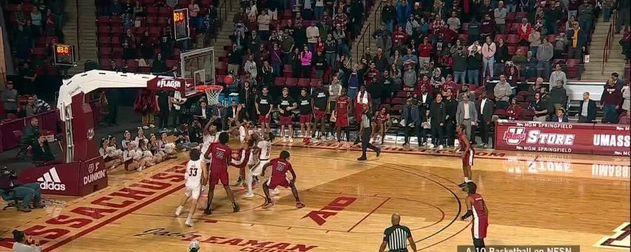 Lynn Greer III gets the game winner in the final seconds for St. Joseph's