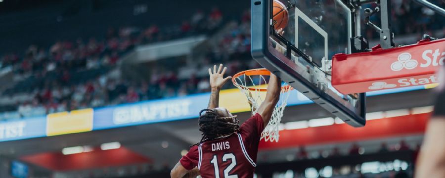 No. 20 Gamecocks upend Rebels to snap two-game skid