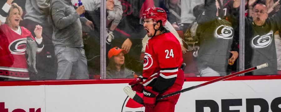 Seth Jarvis buries winning goal in OT for Hurricanes