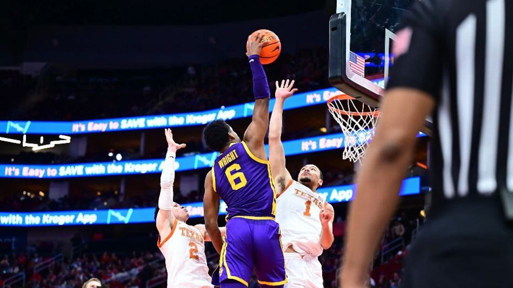 Wright's career day isn't enough for LSU to beat Texas