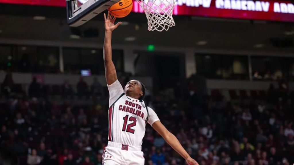 No. 1 South Carolina cruises past Presbyterian