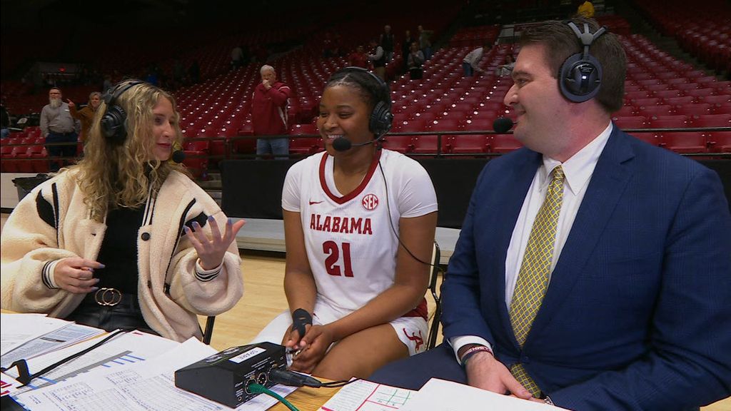 Cody on teammates building her confidence, Bama's win