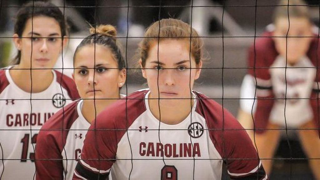 South Carolina excels across the court, conquers Troy