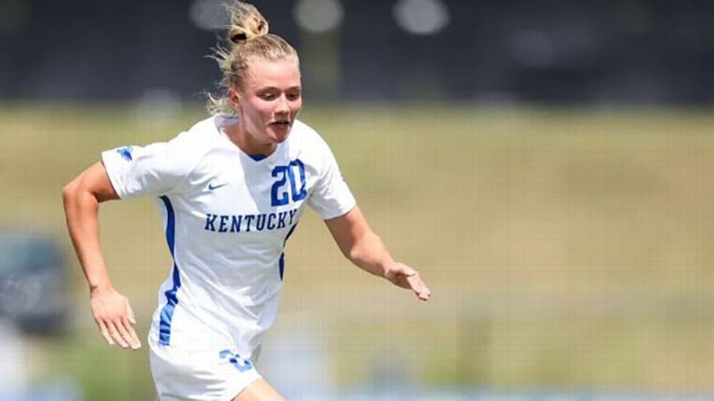 Kentucky, Texas A&M end with draw in SEC opener