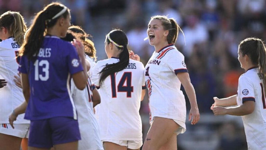 Simpson's brace powers Auburn over LSU at home