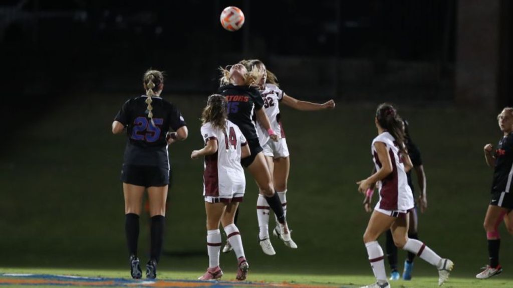 Gamecocks conclude regular season with draw vs. Gators