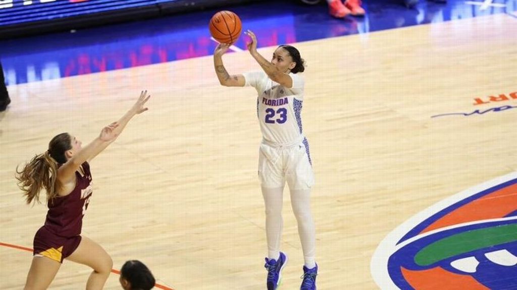 Florida finishes 2023 with huge win over Winthrop