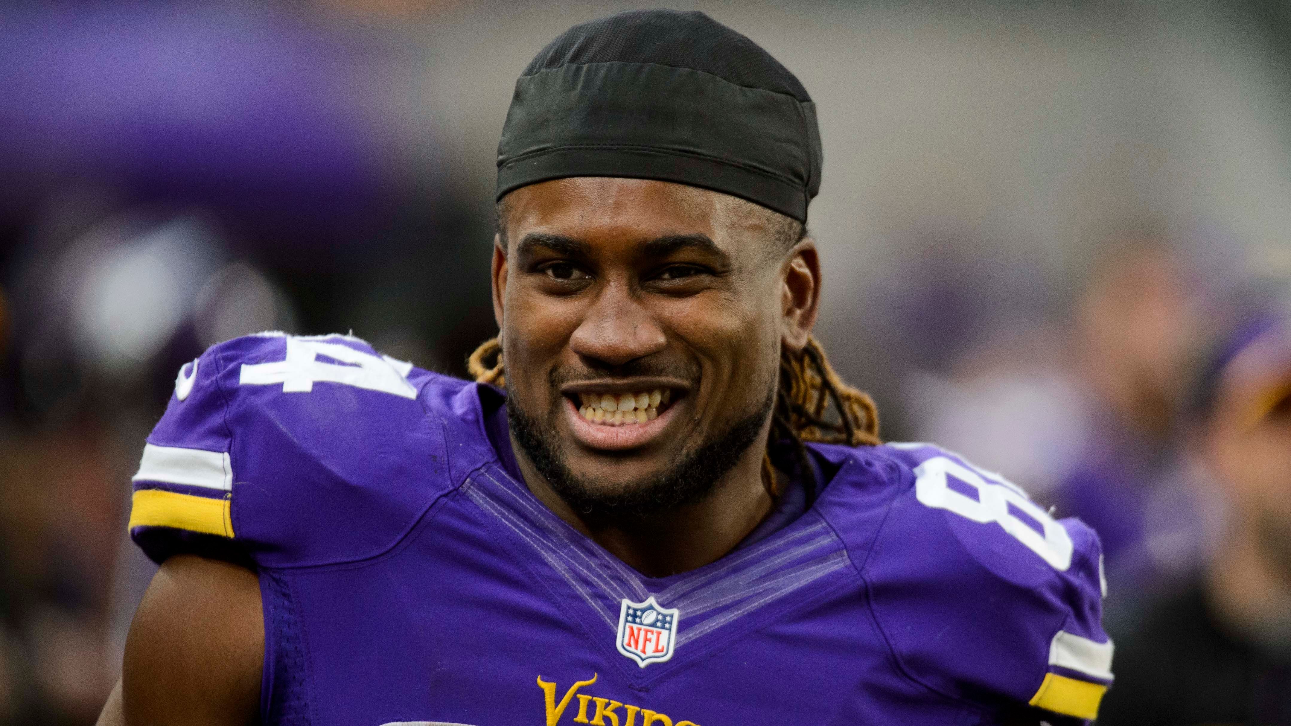 Cordarrelle Patterson recruiting Adrian Peterson to join Raiders - ESPN -  Minnesota Vikings Blog- ESPN