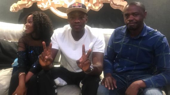 Dj Rabada In The House Kagiso Rabada Is On Song Again With Help From Dad