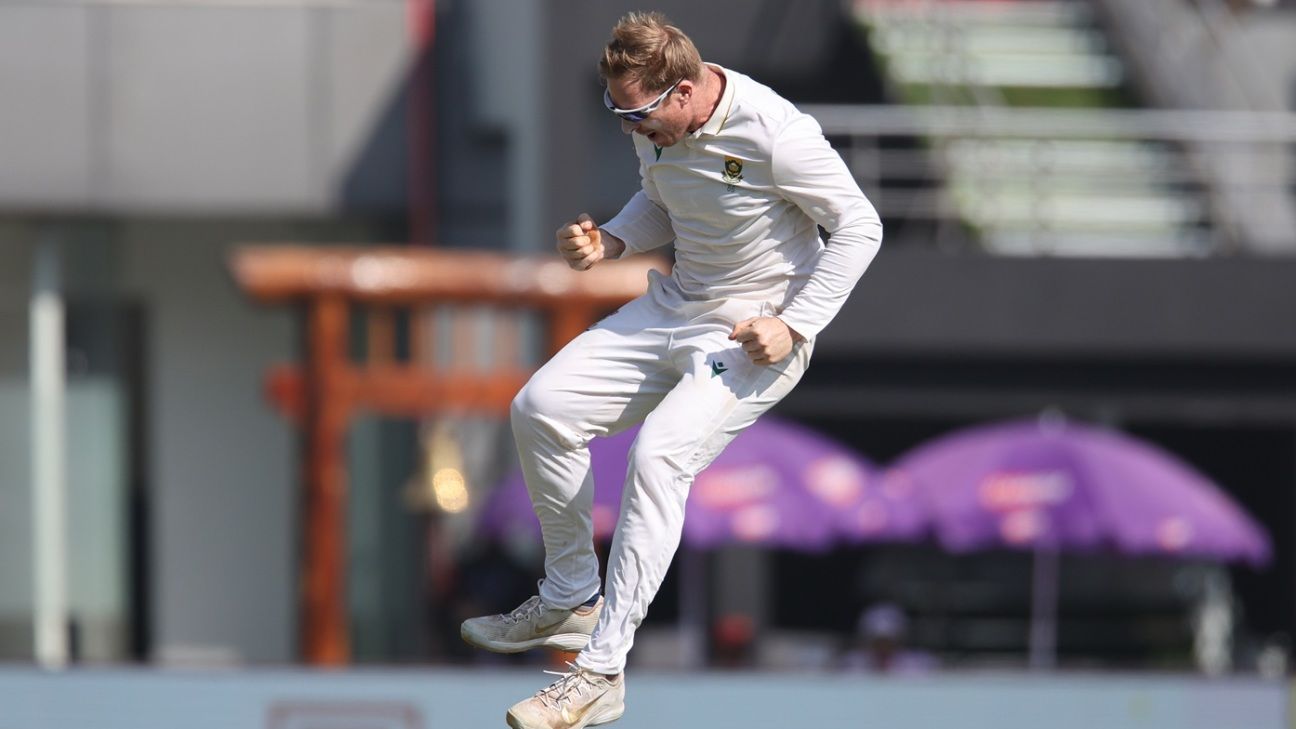 South Africa prove again they can win the hard way, and anywhere