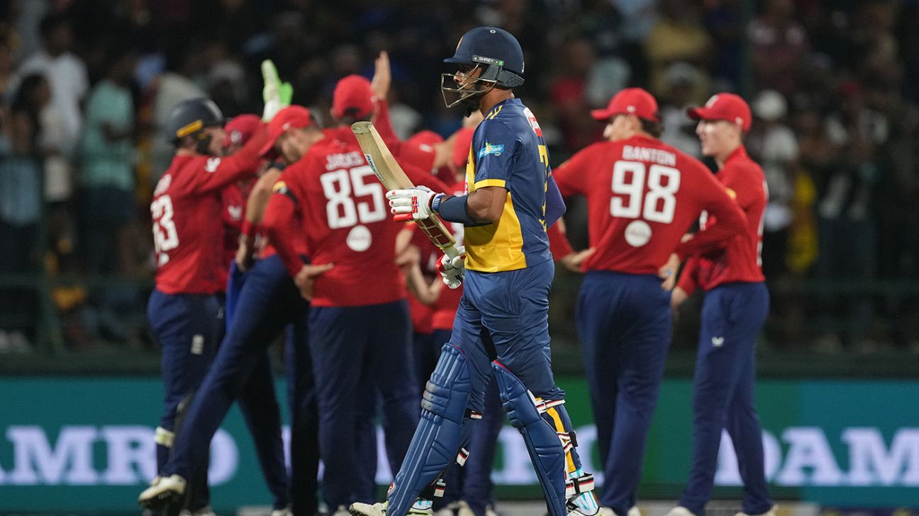 Sri Lanka batting collapses follow an all too familiar script