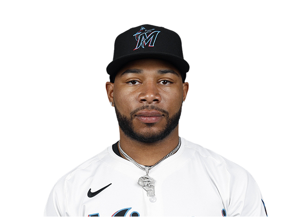 ピッチャー Xzavion Curry - %{teamName} Relief Pitcher - ESPN