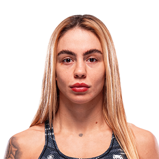 Nicolle Caliari