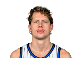 Moritz Wagner headshot
