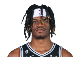 Alize Johnson headshot