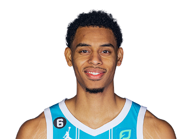 Jaylen Sims headshot
