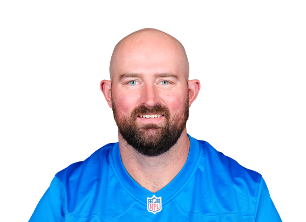 The Colts signed former Lions' OT Dan Skipper. In corresponding