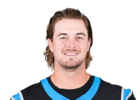 Kenny Pickett headshot