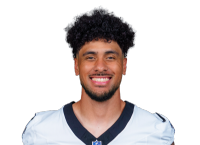 Devaughn Vele headshot