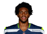 Avery Smith headshot